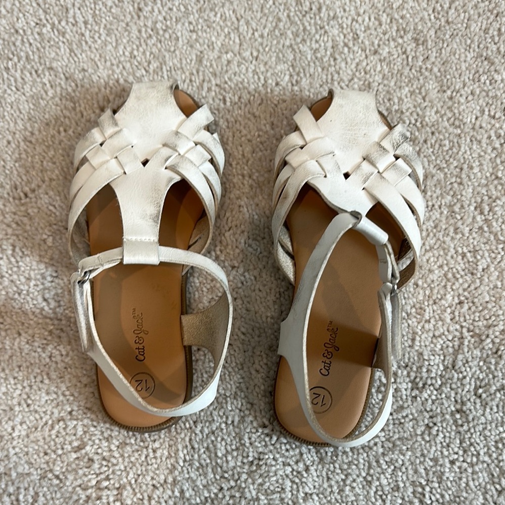 Toddler girls white sandals-size 12